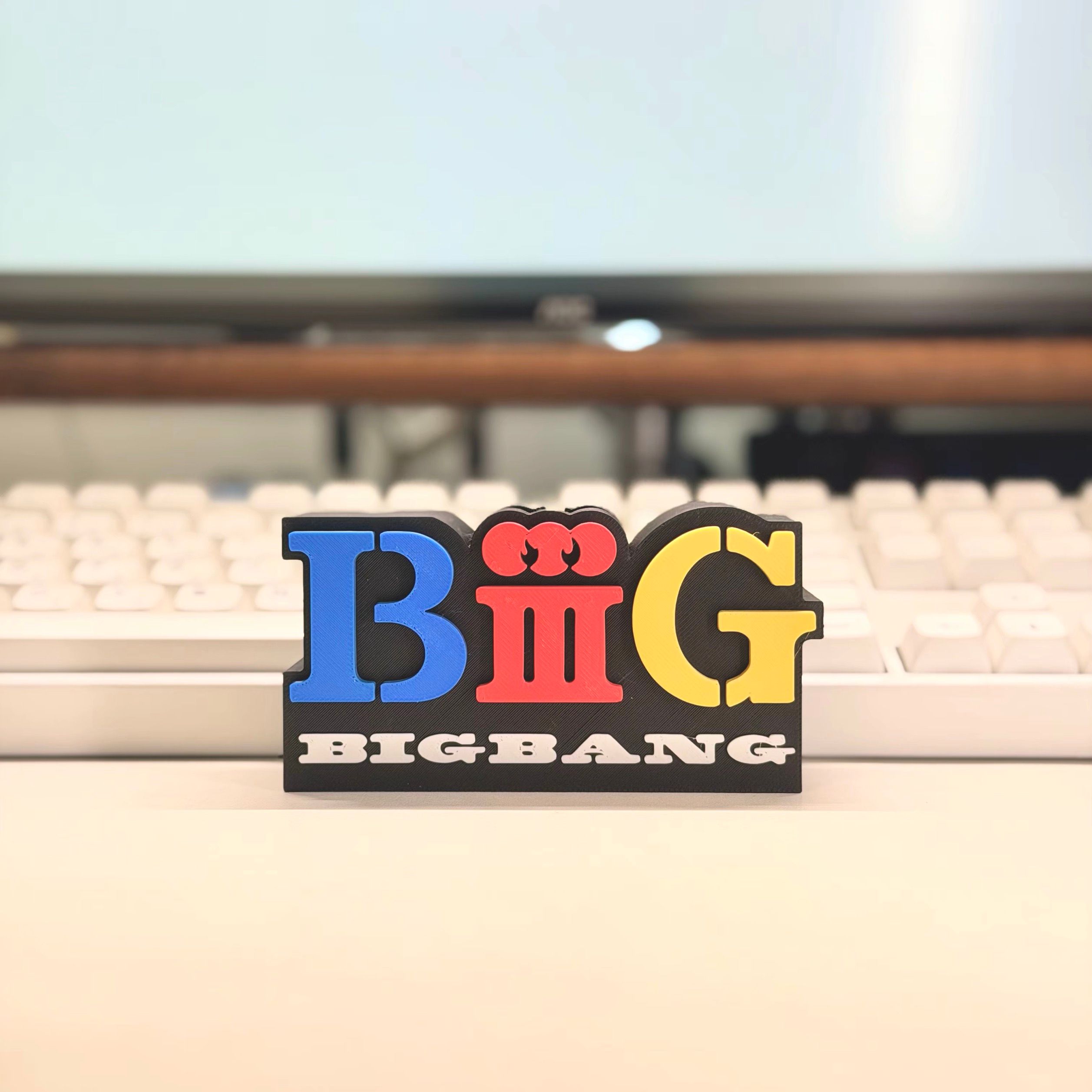 BIGBANG ‘BiiiG’ Logo 20th Anniversary Lightstick Cradle product image 2