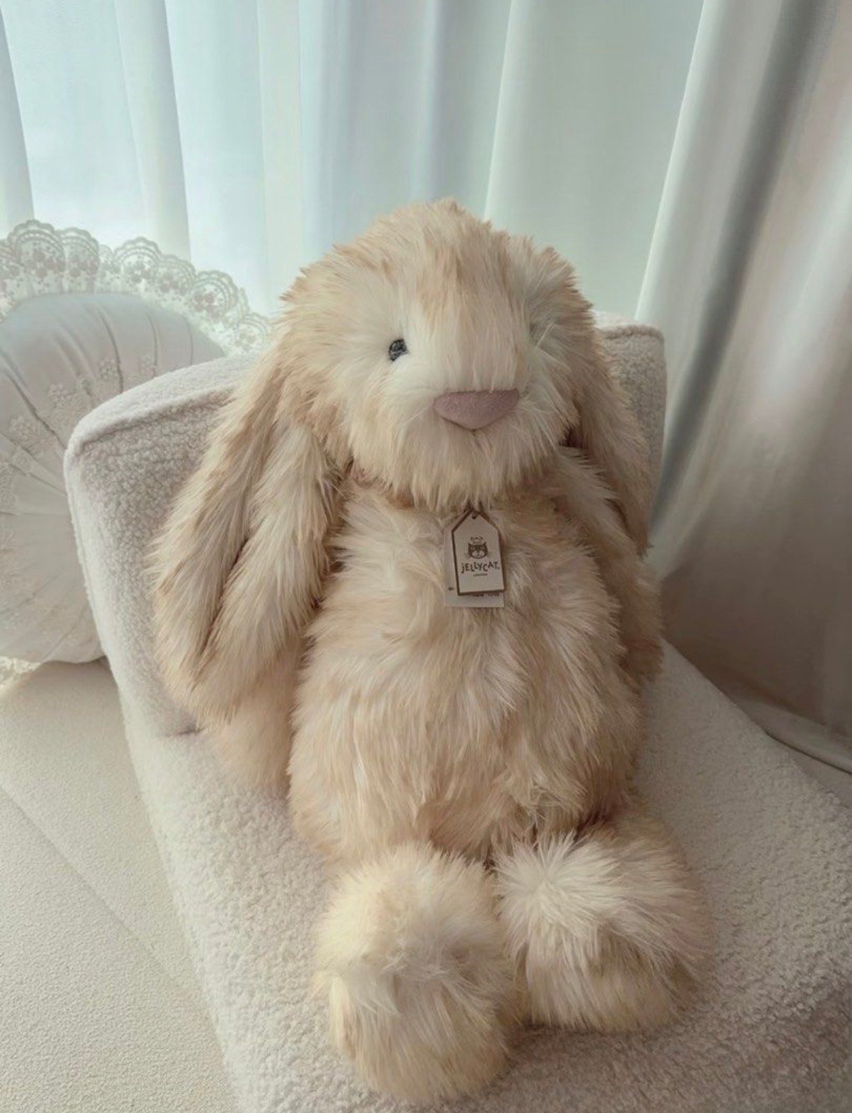 JELLYCAT SPRINGLOWE LUXE BUNNY