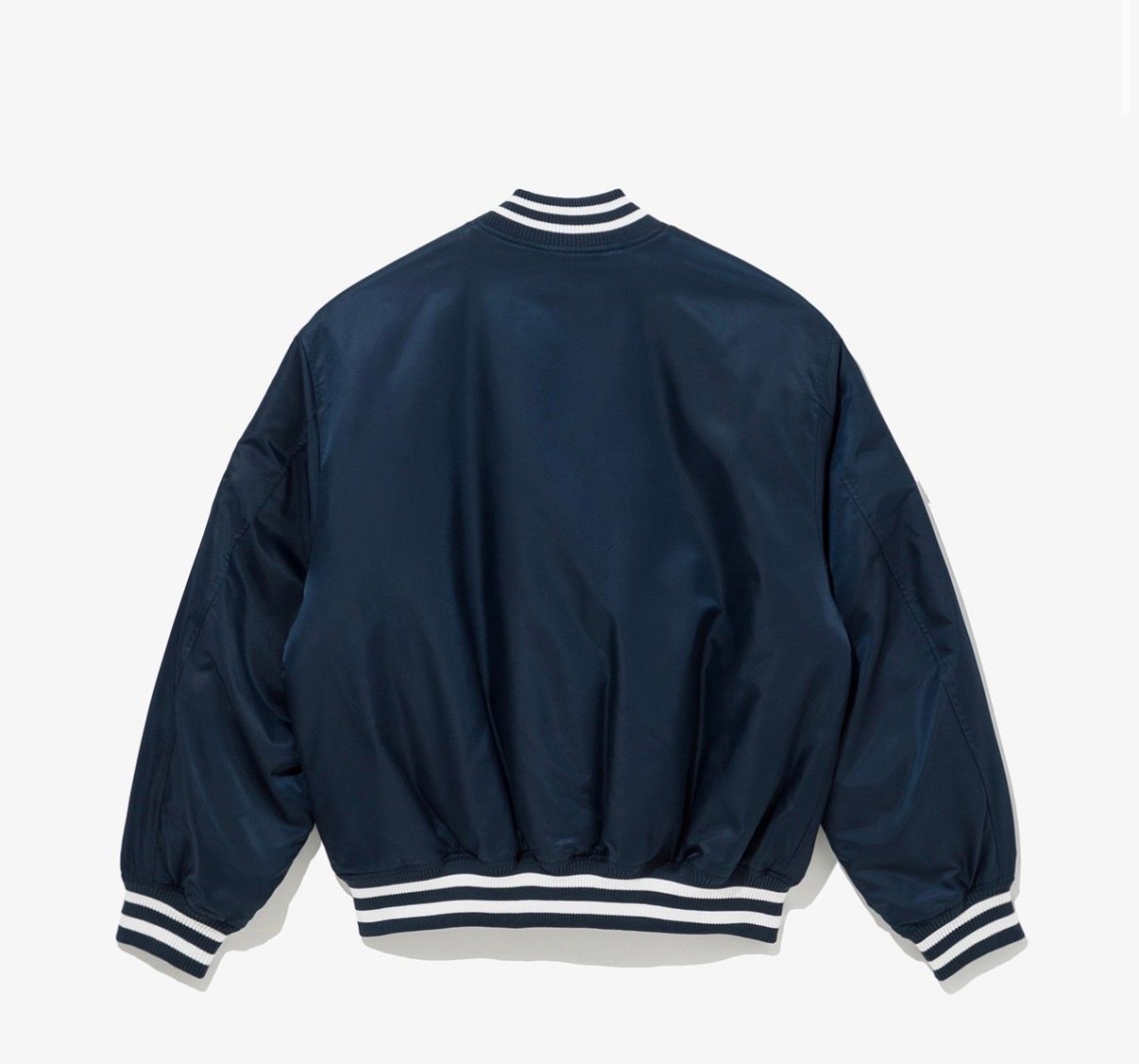 MLB New York Yankees Authentic Stadium Jacket Navy (Worn By Sohee) product image 2