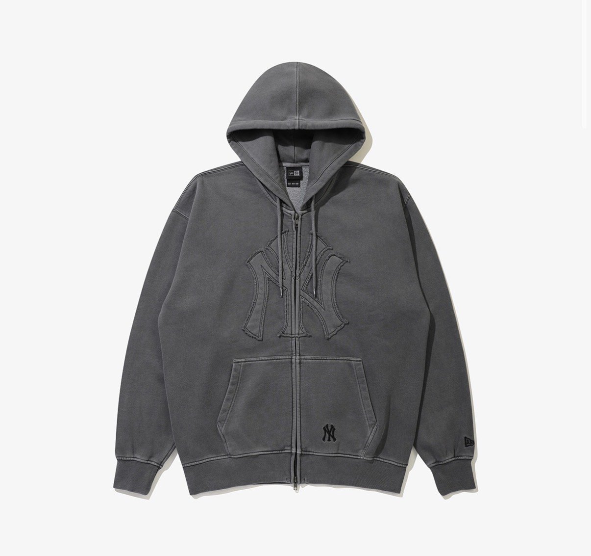 MLB New York Yankees Old English Vintage Hooded Zip-up Steel Sky (Worn By Sohee) product image 2