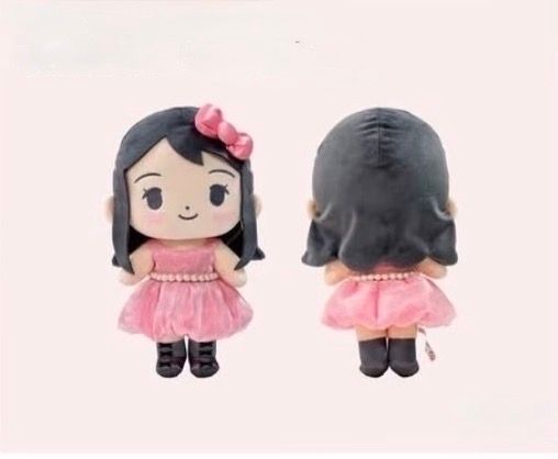 HELLO KITTY x JISOO Character Doll