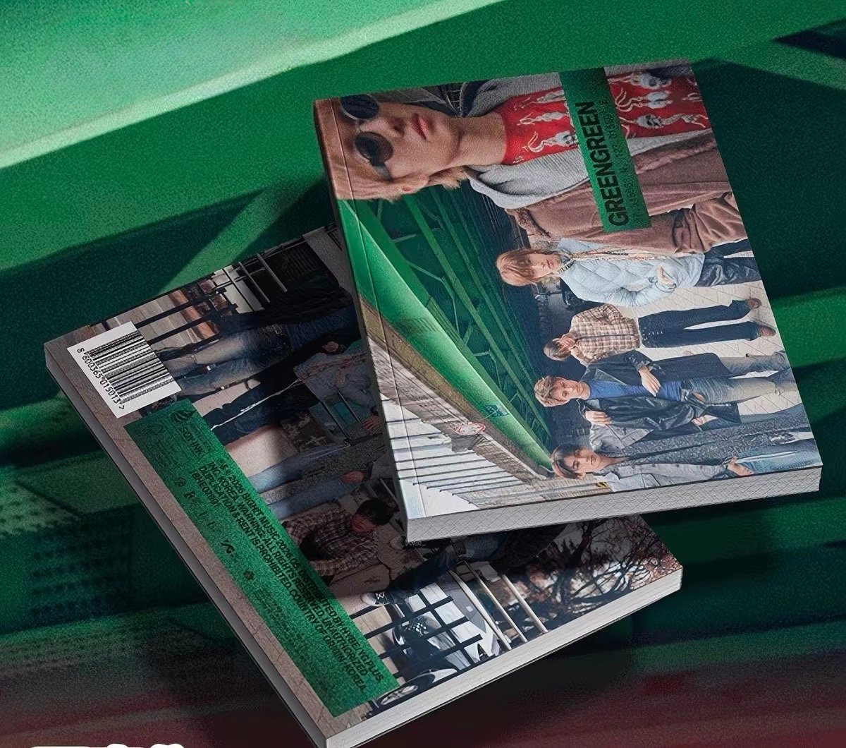 CORTIS 2nd EP Mini Album – GREEN GREEN product image 3
